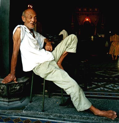 warder of the Temple of the seafarers, Singapore.